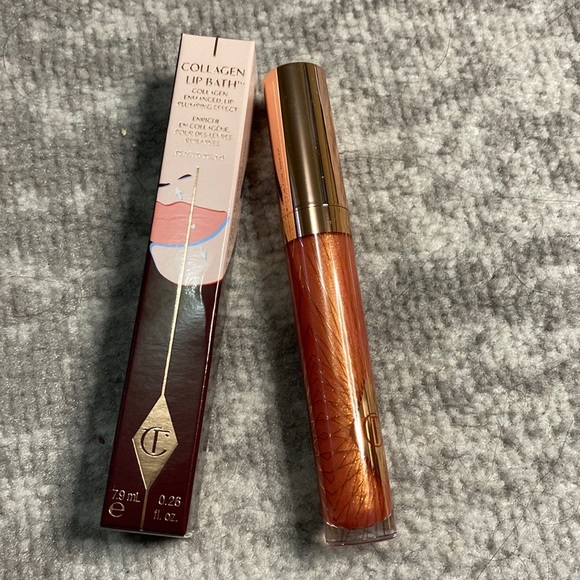Charlotte Tilbury Collagen Lip Bath in peachy Plump - Picture 1 of 1